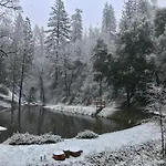 Ravensbrook Inn Yosemite